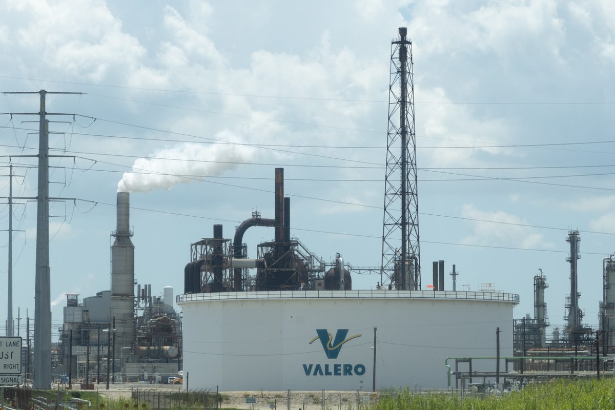 Valero Port Arthur refinery processing heavy crude oil on the US Gulf Coast