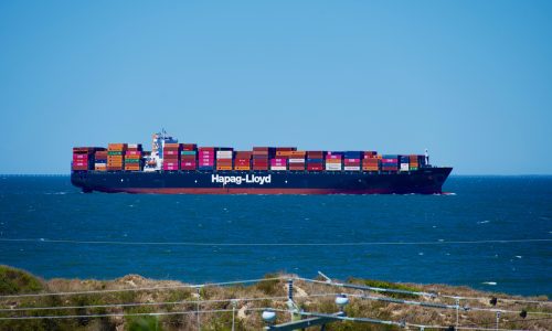 Hapag-Lloyd container ship Tirua at sea amid global shipping disruption linked to Middle East conflict
